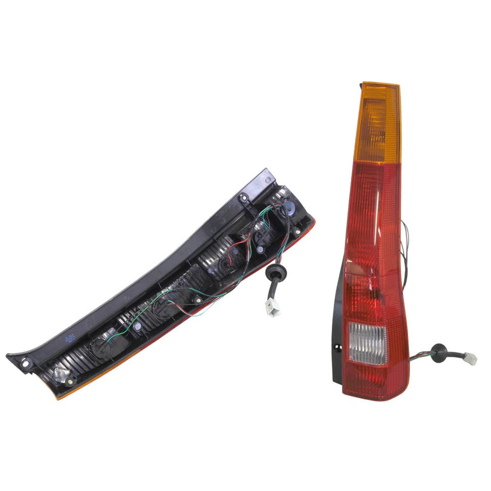 RIGHT TAIL LIGHT TO SUIT HONDA CRV RD WAGON 12/2001–9/2004