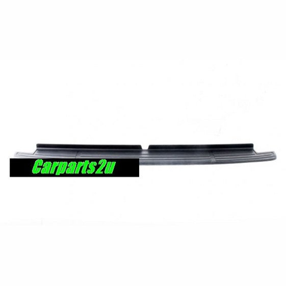 REAR STEP TO SUIT ISUZU D-MAX UTILITY 2/2017–6/2020