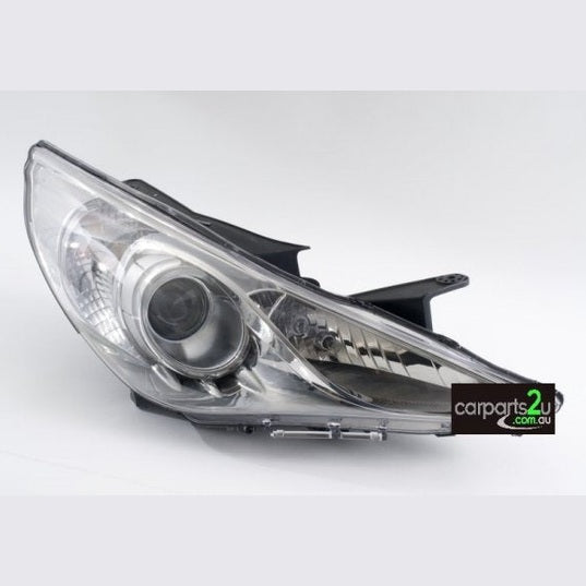 RIGHT HEAD LIGHT TO SUIT HYUNDAI I45 YF 5/2010–1/2013