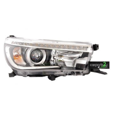 RIGHT HEAD LIGHT TO SUIT TOYOTA HILUX UTILITY SR5 ROGUE RUGGED X 5/2015–5/2020