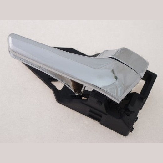 RIGHT DOOR HANDLE TO SUIT TOYOTA HILUX 5/2015–CURRENT