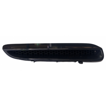 RIGHT BONNET SCOOP TO SUIT HOLDEN HSV E 9/2009–5/2013