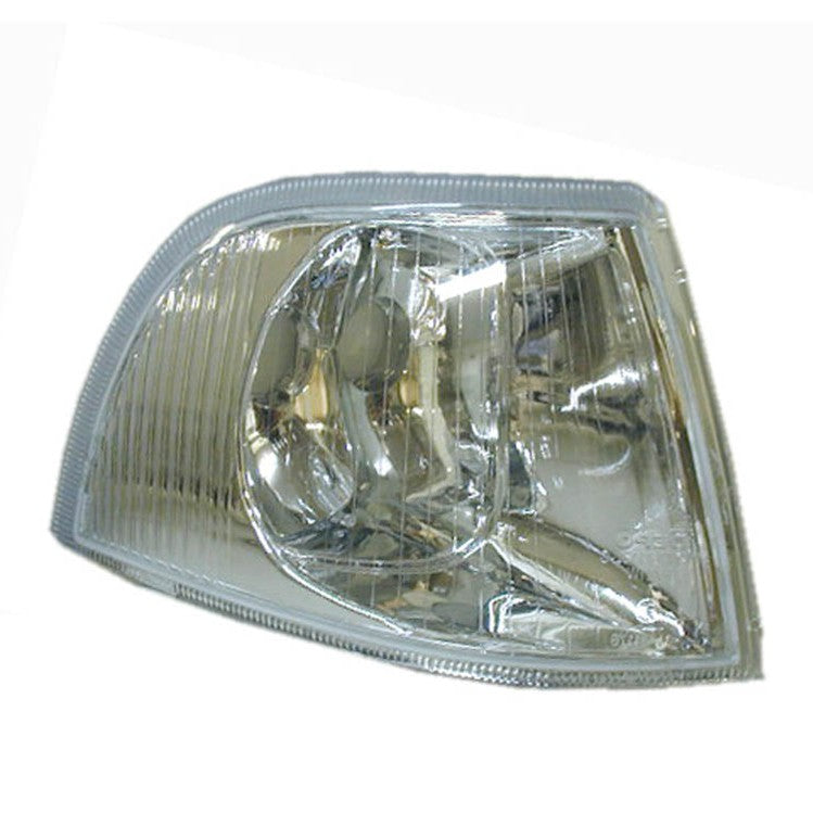 RIGHT FRONT CORNER LIGHT TO SUIT VOLVO S40 / V40 SEDAN 7/1998–7/2000