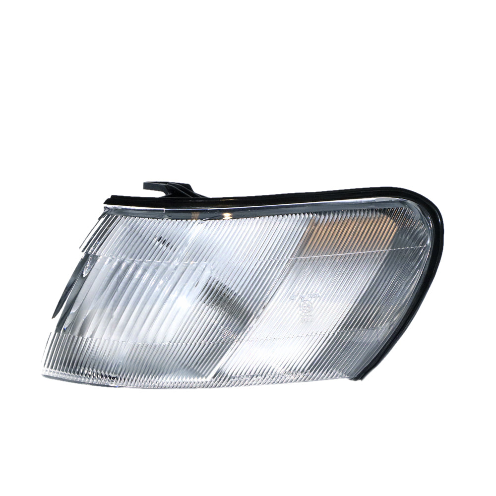 LEFT FRONT CORNER LIGHT TO SUIT TOYOTA COROLLA AE101 AE102 7/1994–7/1999