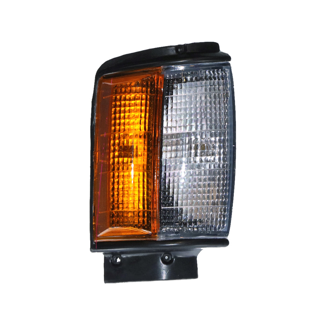 RIGHT FRONT CORNER LIGHT TO SUIT TOYOTA HILUX 2WD 4WD UTILITY 11/1983–9/1988