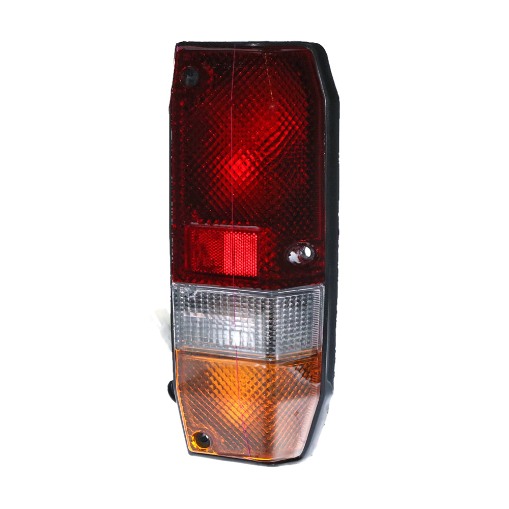RIGHT TAIL LIGHT TO SUIT TOYOTA LANDCRUISER 70 SERIES WAGON 11/1984–8/1999