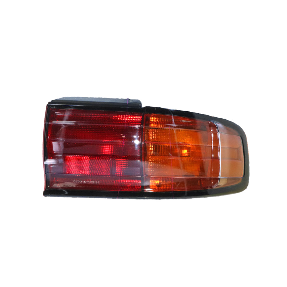 RIGHT TAIL LIGHT TO SUIT TOYOTA CAMRY SDV10 SEDAN 2/1993–7/1995