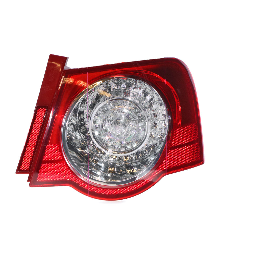 RIGHT TAIL LIGHT TO SUIT VOLKSWAGEN PASSAT 3C SEDAN 3/2006–3/2011